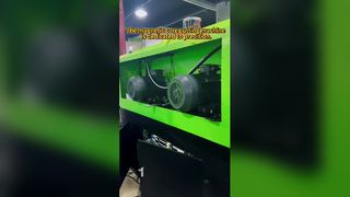 Die Magnetkernschneidemaschine ist auf Präzision ausgelegt.