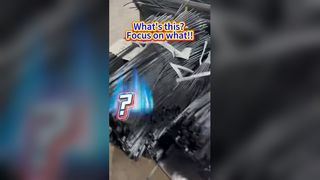 Was ist das? Konzentriere dich auf was!!